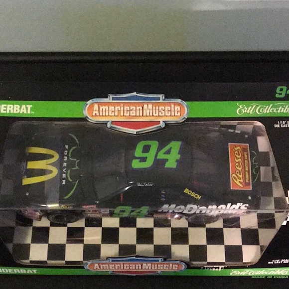 BILL ELLIOT #94 THUNDERBAT AMERICAN MUSCLE NASCAR - Picture 2 of 10